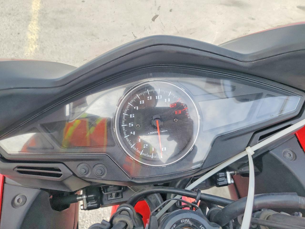 2015 Honda Vfr800 F - Фото 7