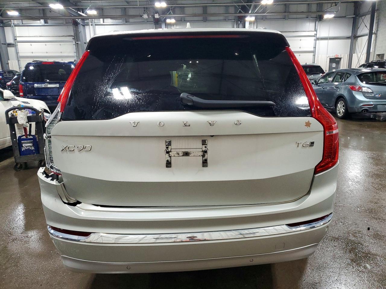 2022 Volvo Xc90 T6 Inscription - Image 6