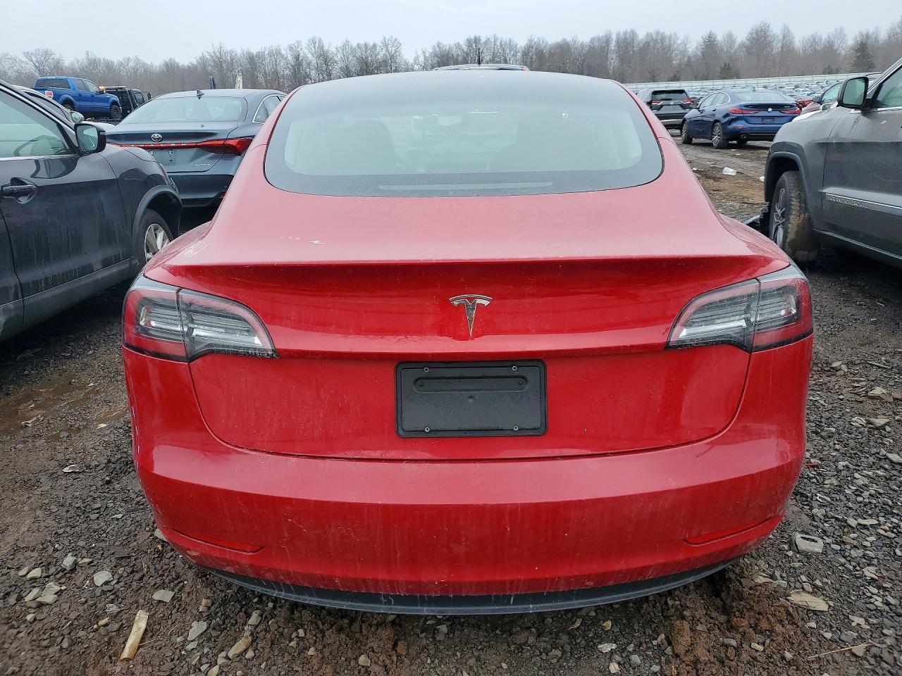 2023 Tesla Model 3 - Image 6