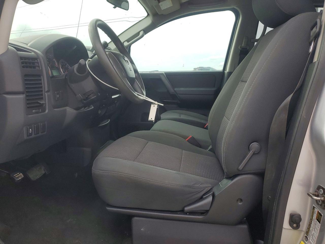 2013 Nissan Titan S - Фото 7