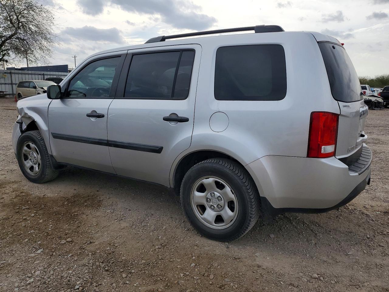 2013 Honda Pilot Lx - Image 2