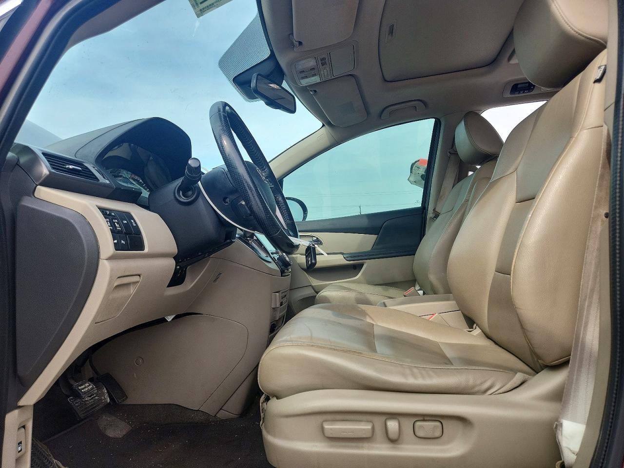 2015 Honda Odyssey - Фото 7