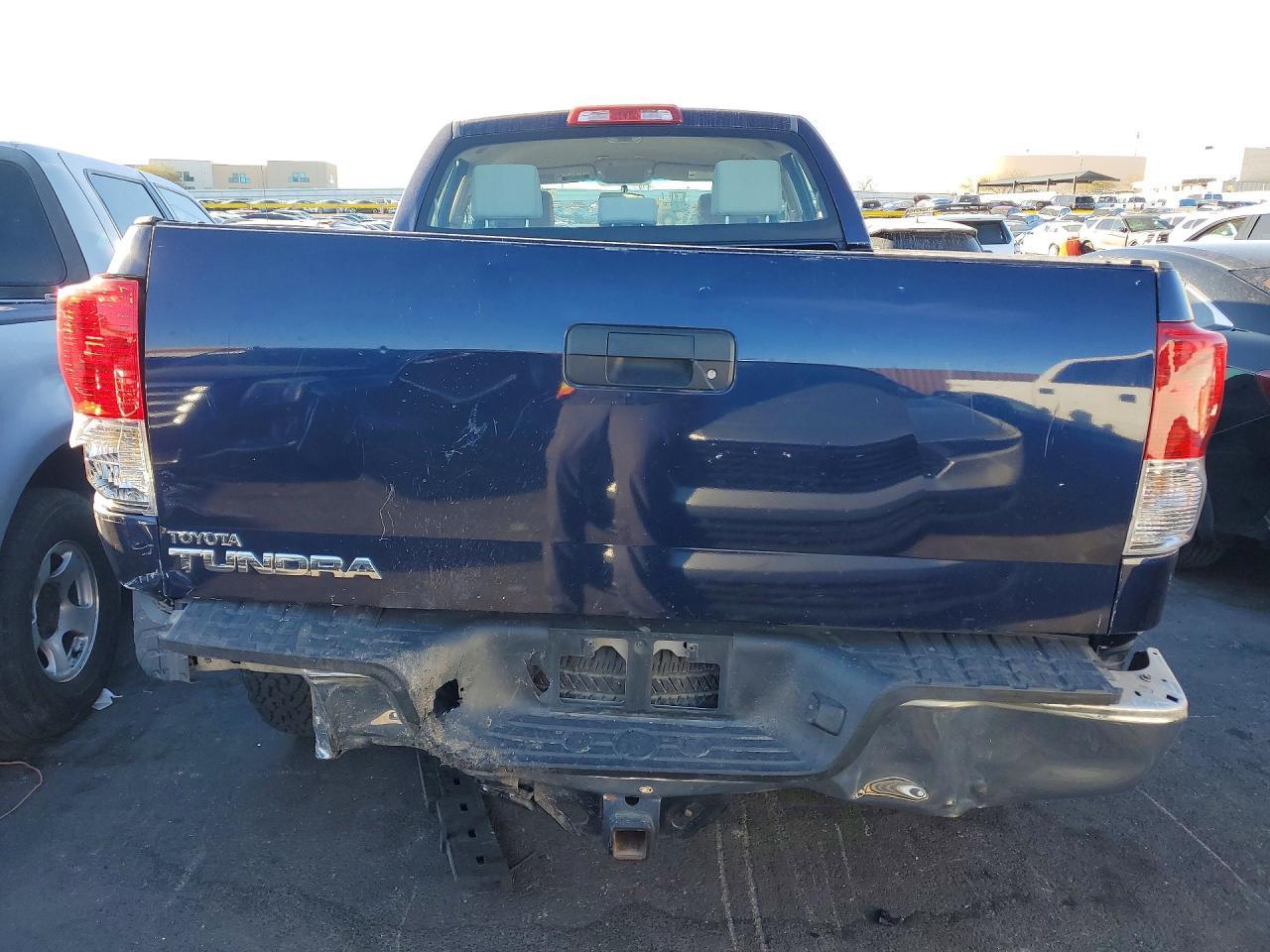2010 Toyota Tundra Grade - Image 6