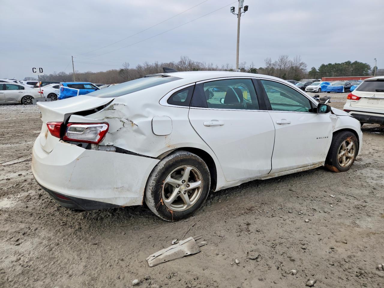 2018 Chevrolet Malibu Ls - Фото 3