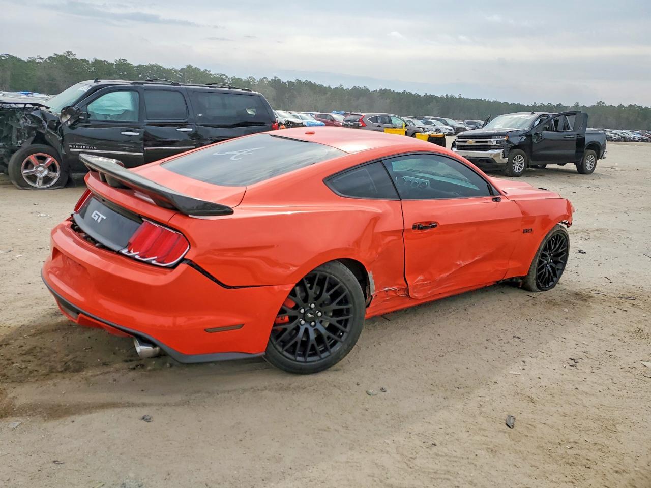 2015 Ford Mustang Gt - Фото 3