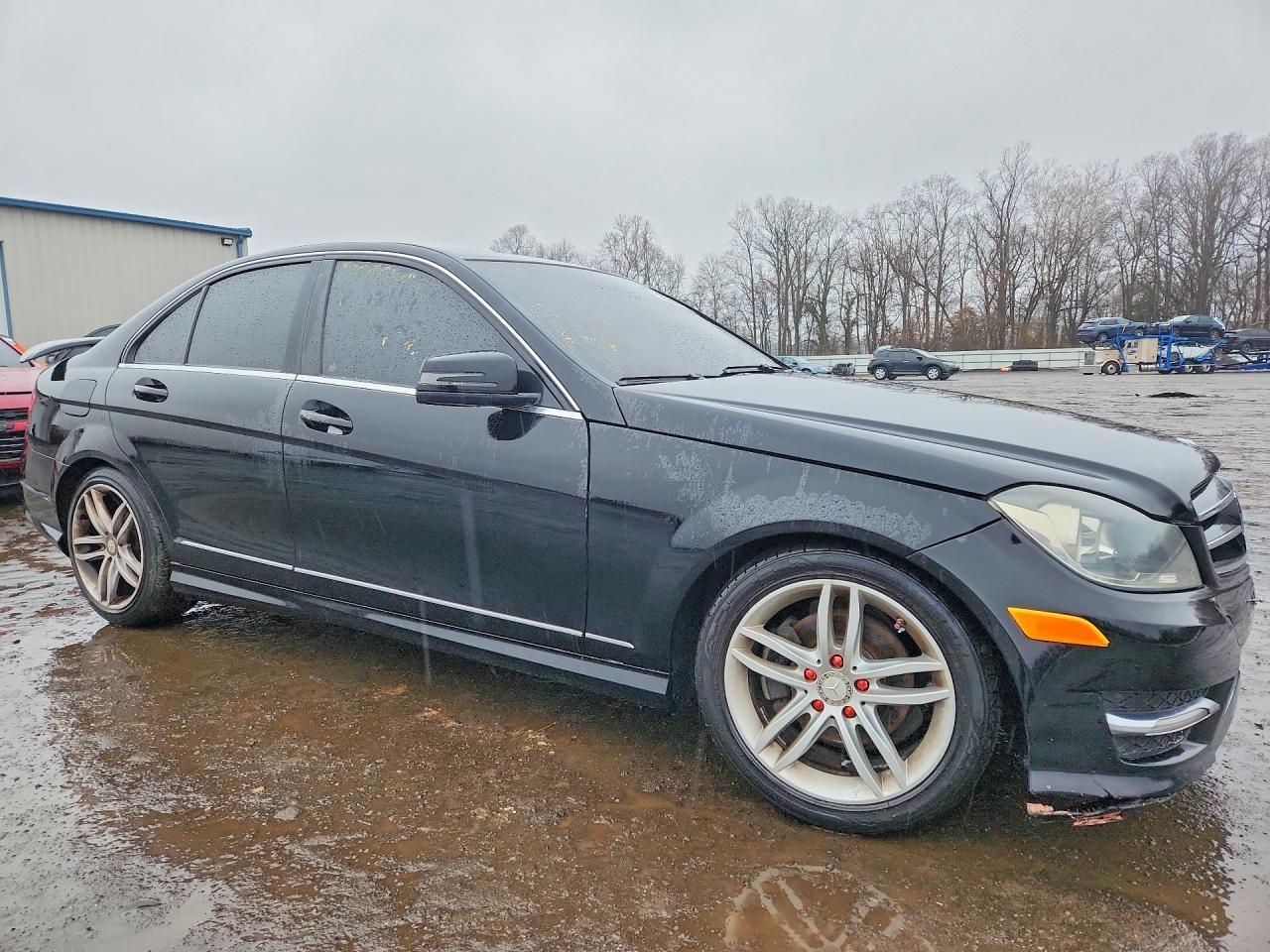 2013 Mercedes-Benz C 250 - Фото 4