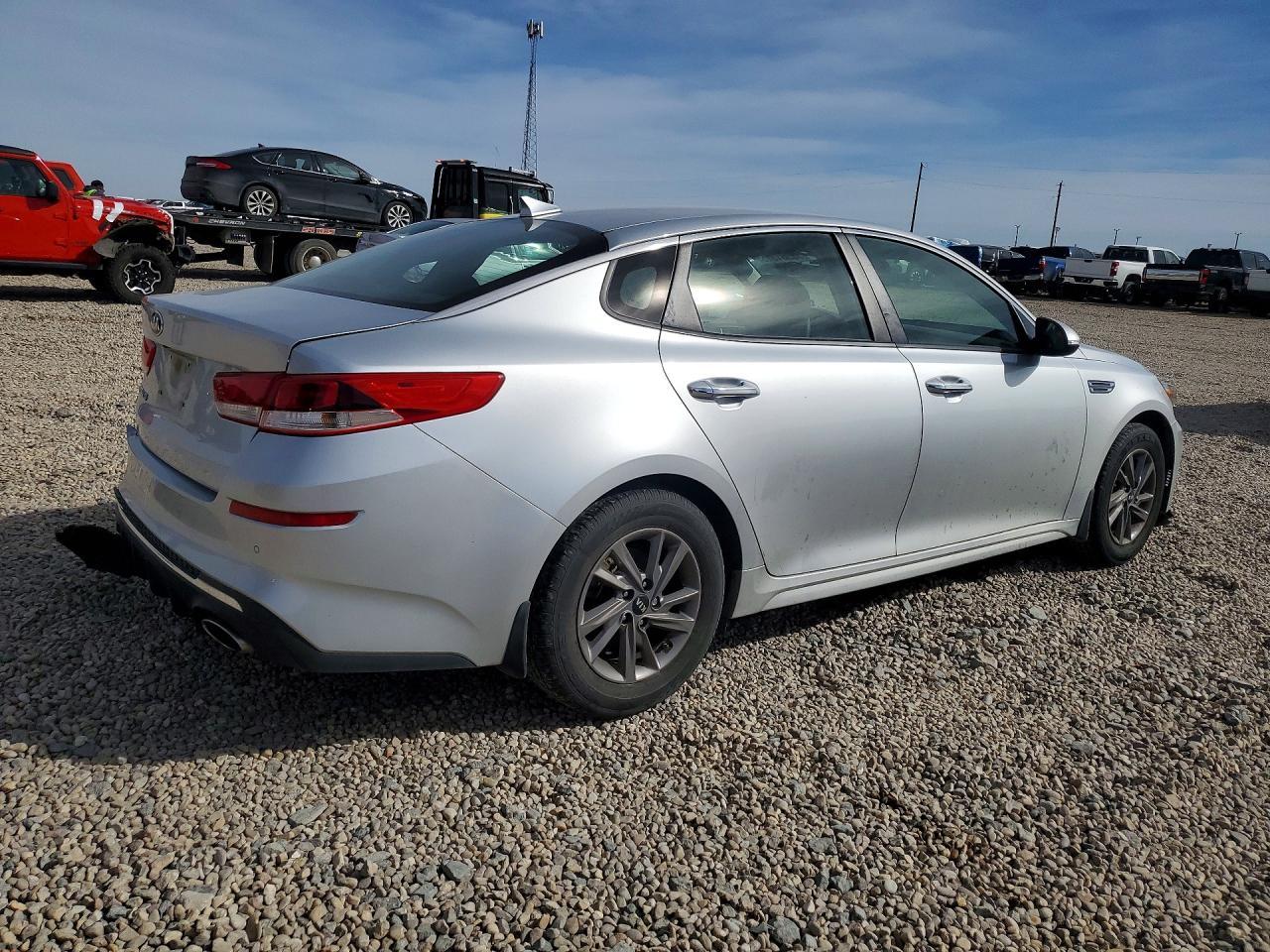 2020 Kia Optima Lx - Image 3
