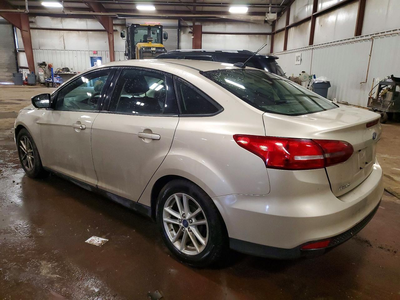 2017 Ford Focus Se - Image 2