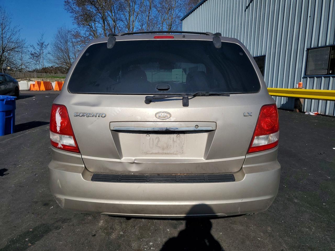 2005 Kia Sorento Lx - Image 6