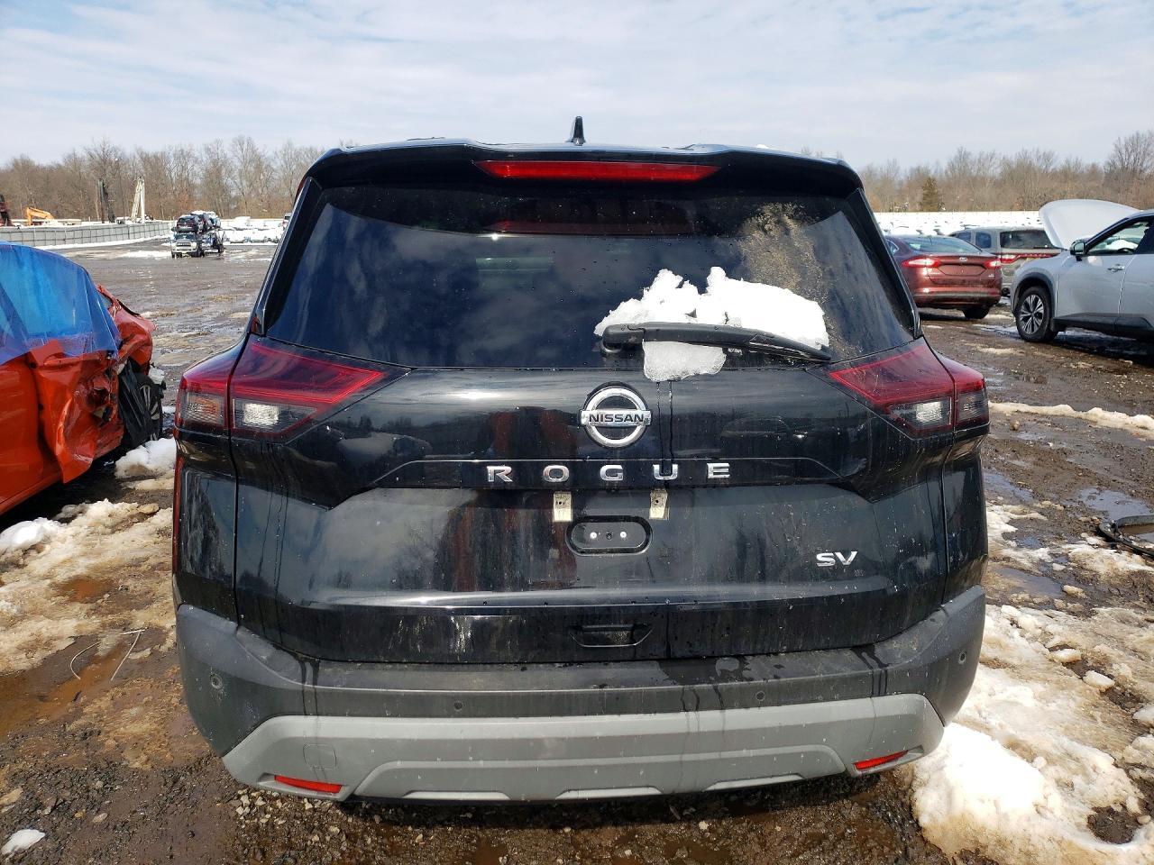 2021 Nissan Rogue Sv - Image 6