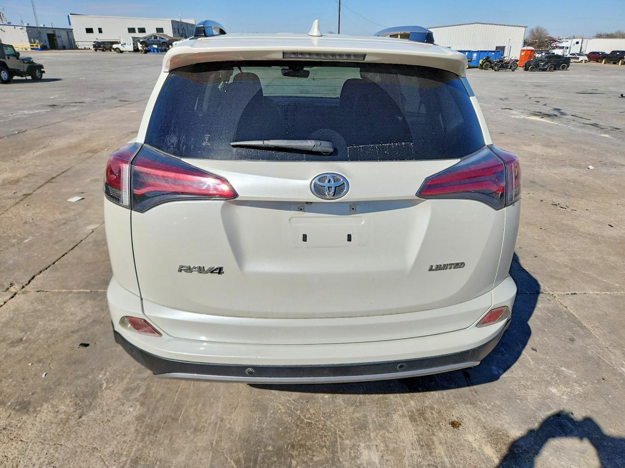 2017 Toyota Rav4 Limited - Фото 6