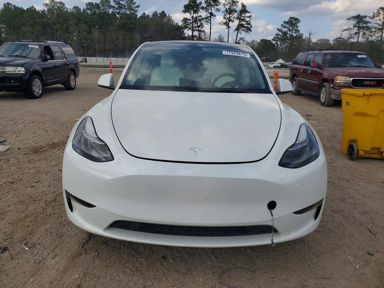 2023 Tesla Model Y - Фото 5