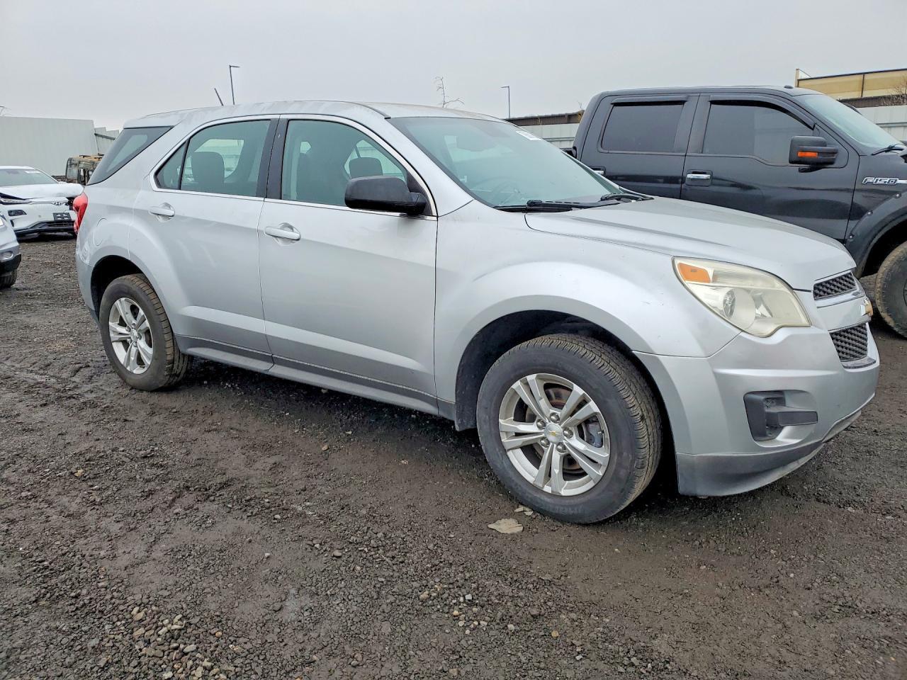 2013 Chevrolet Equinox Ls - Фото 4