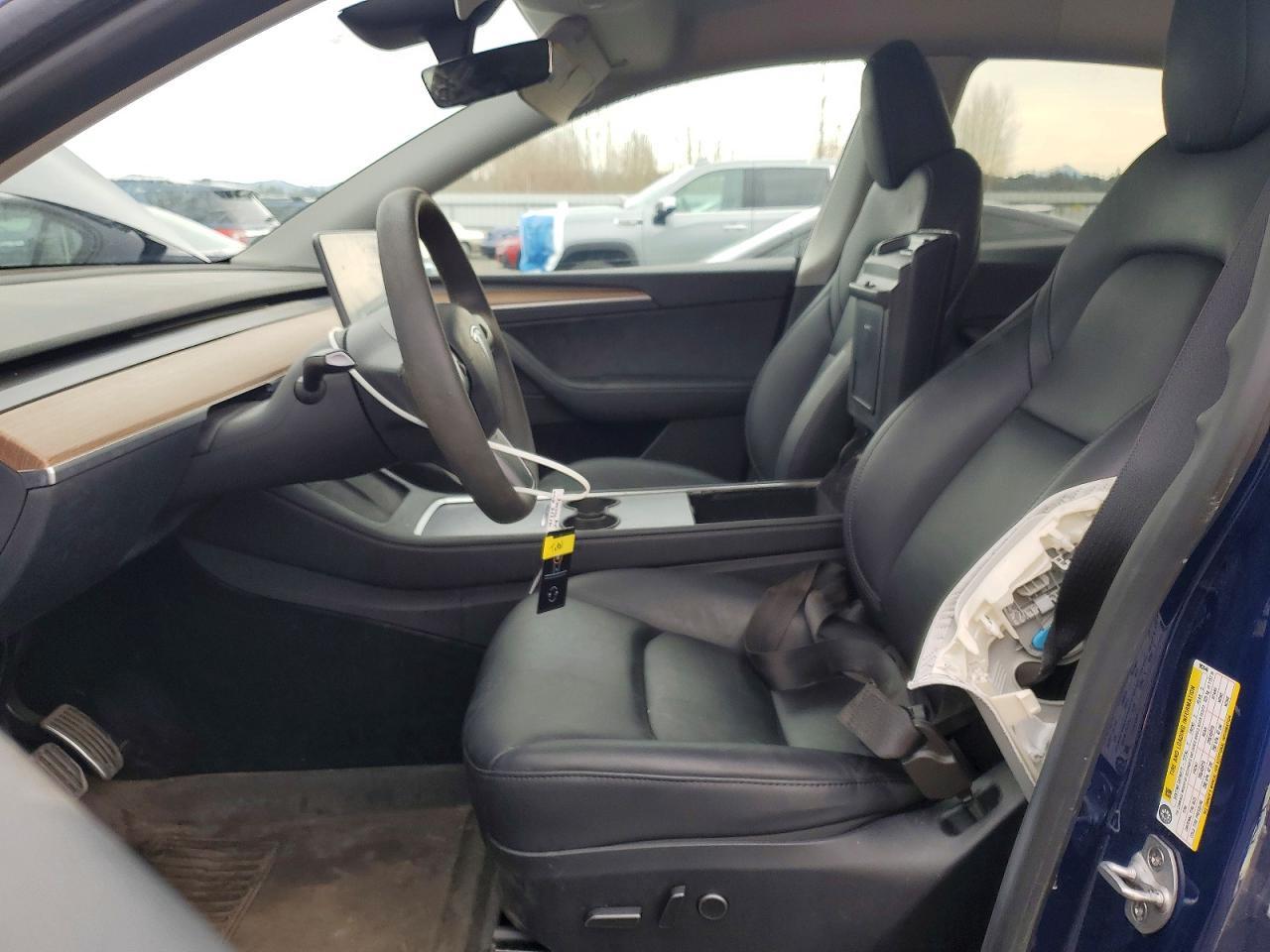 2024 Tesla Model Y - Фото 7