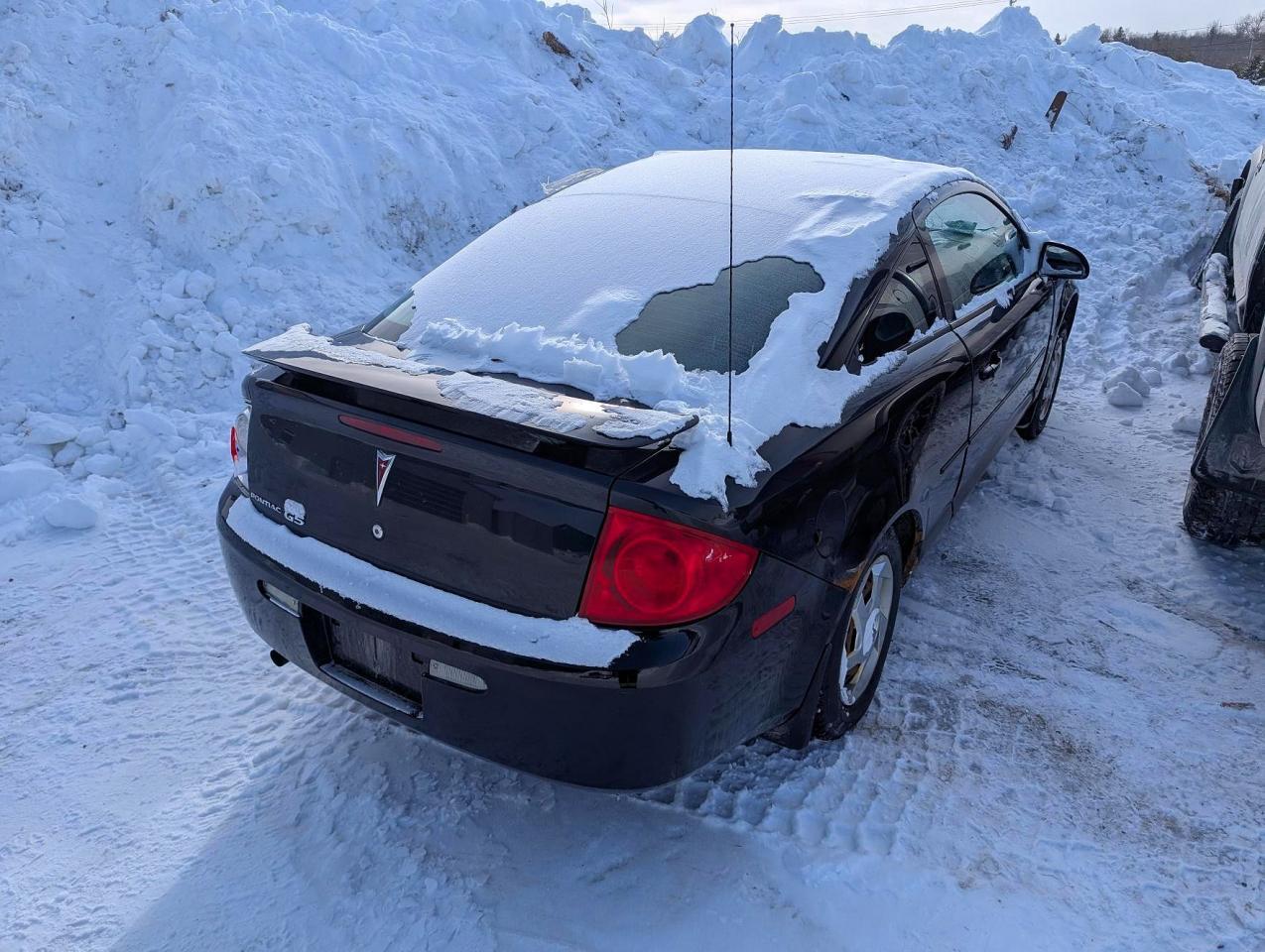2008 Pontiac G5 Se - Image 3