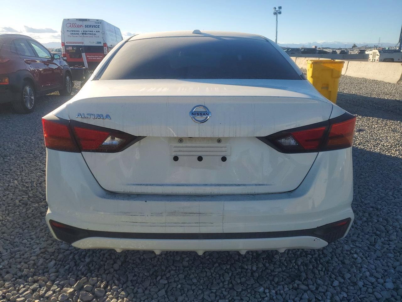 2020 Nissan Altima S - Image 6