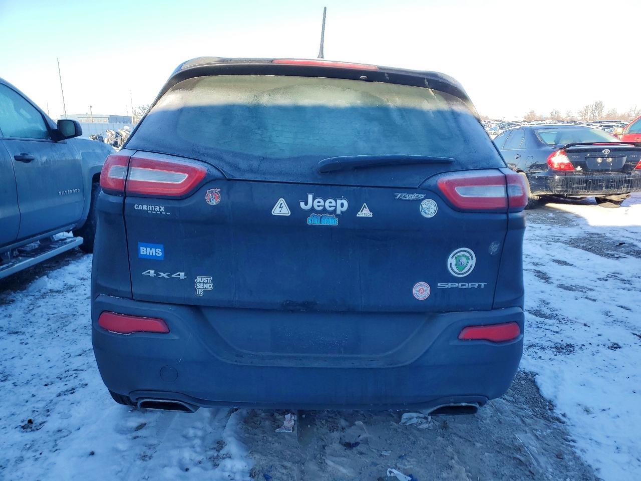 2017 Jeep Cherokee Sport - Image 6