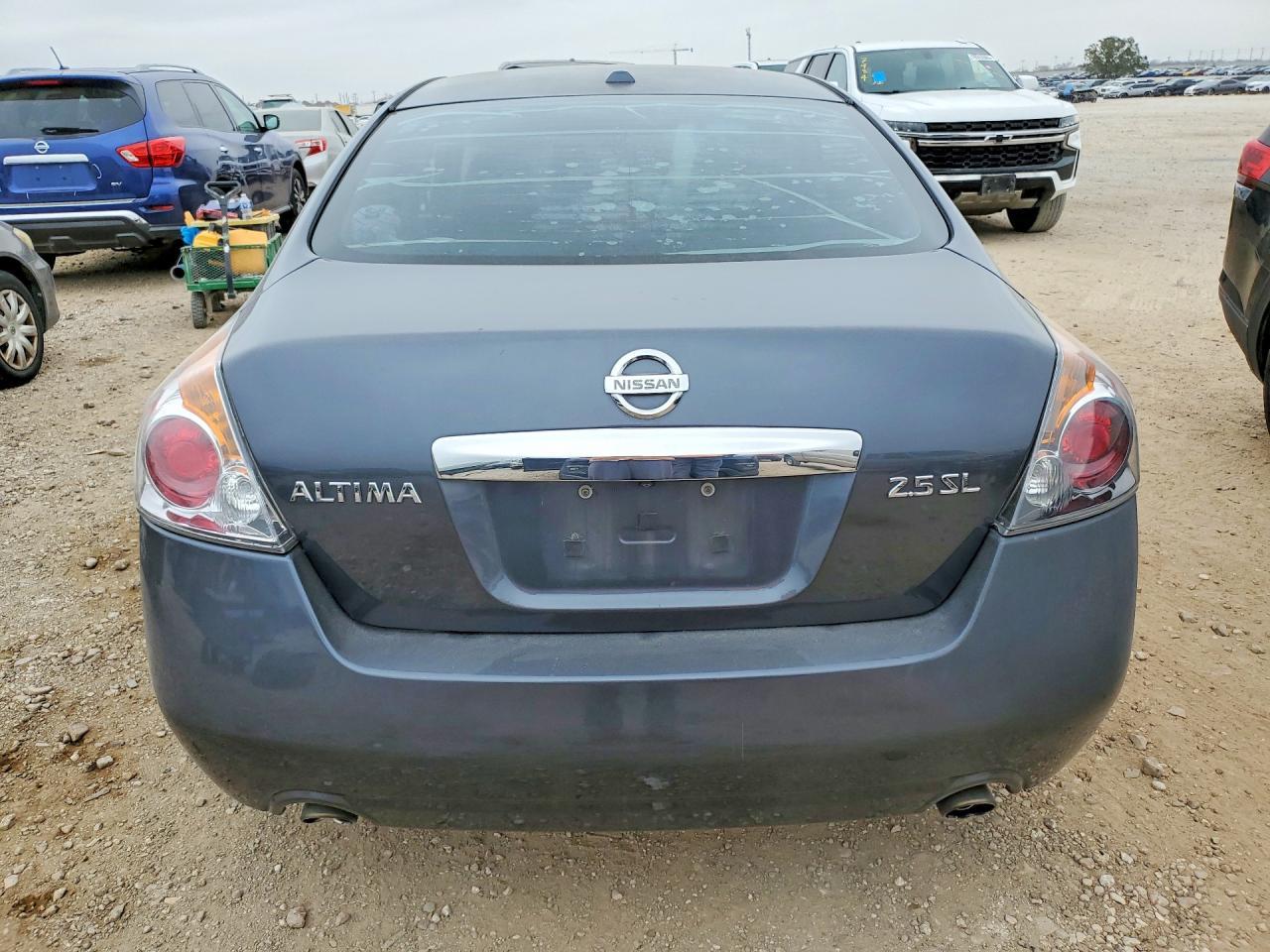 2010 Niss Altima - Фото 6