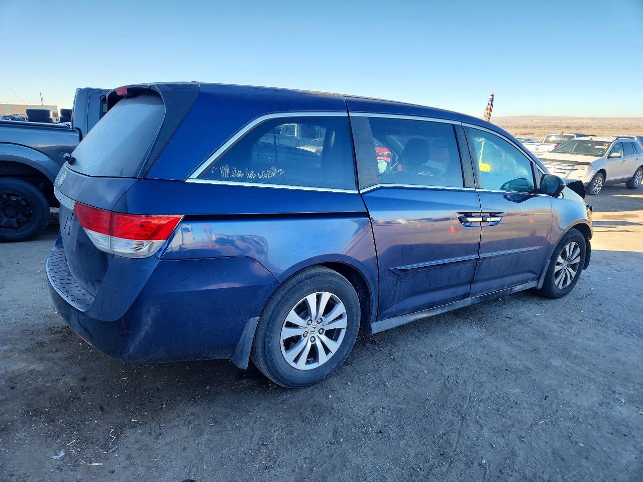 2015 Honda Odyssey Exl - Image 3