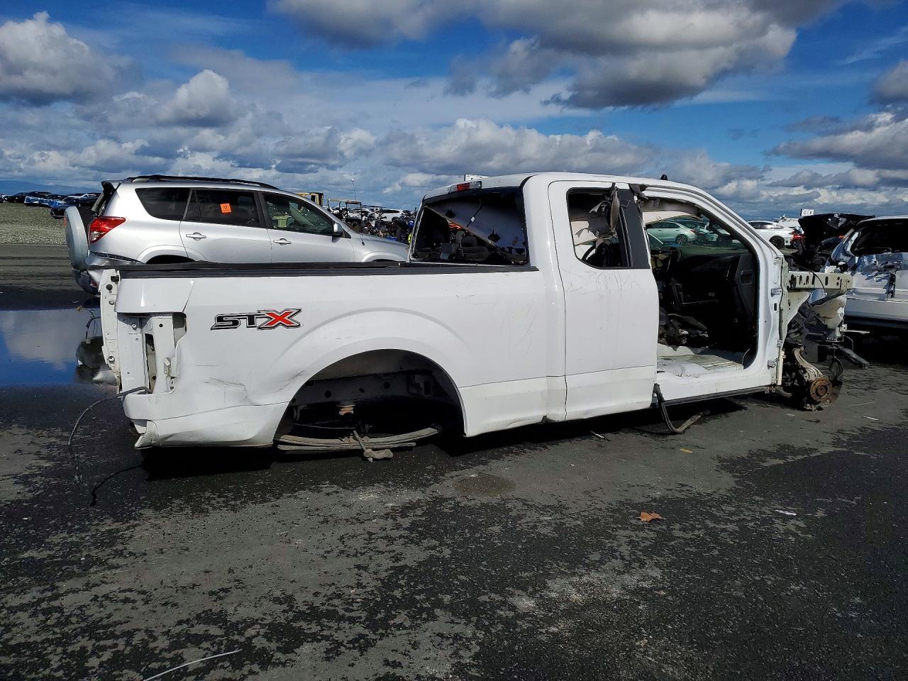 2020 Ford F150 - Фото 3