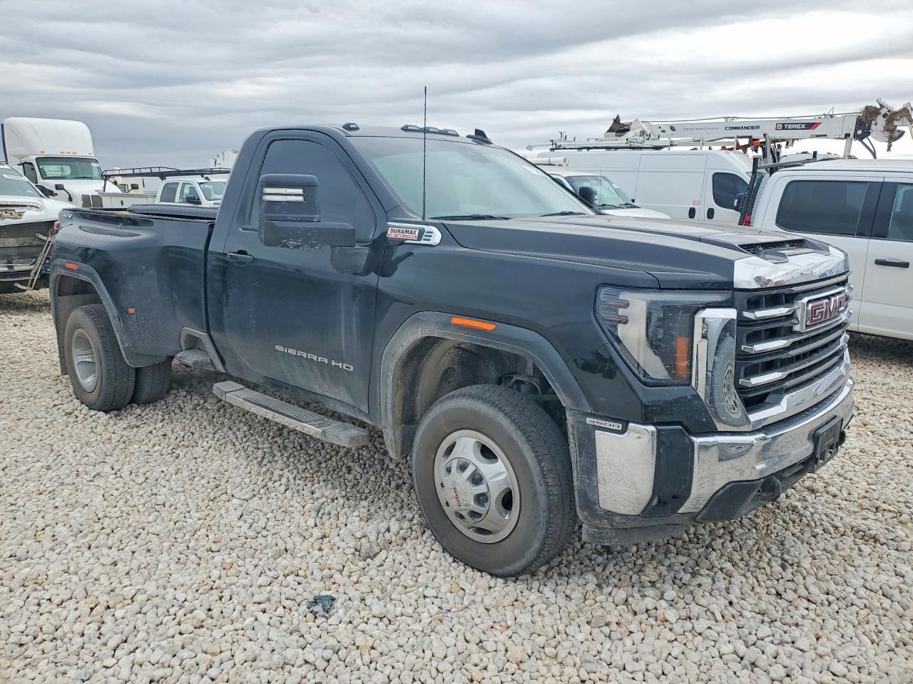 2024 GMC Sierra K3500 Sle - Image 4