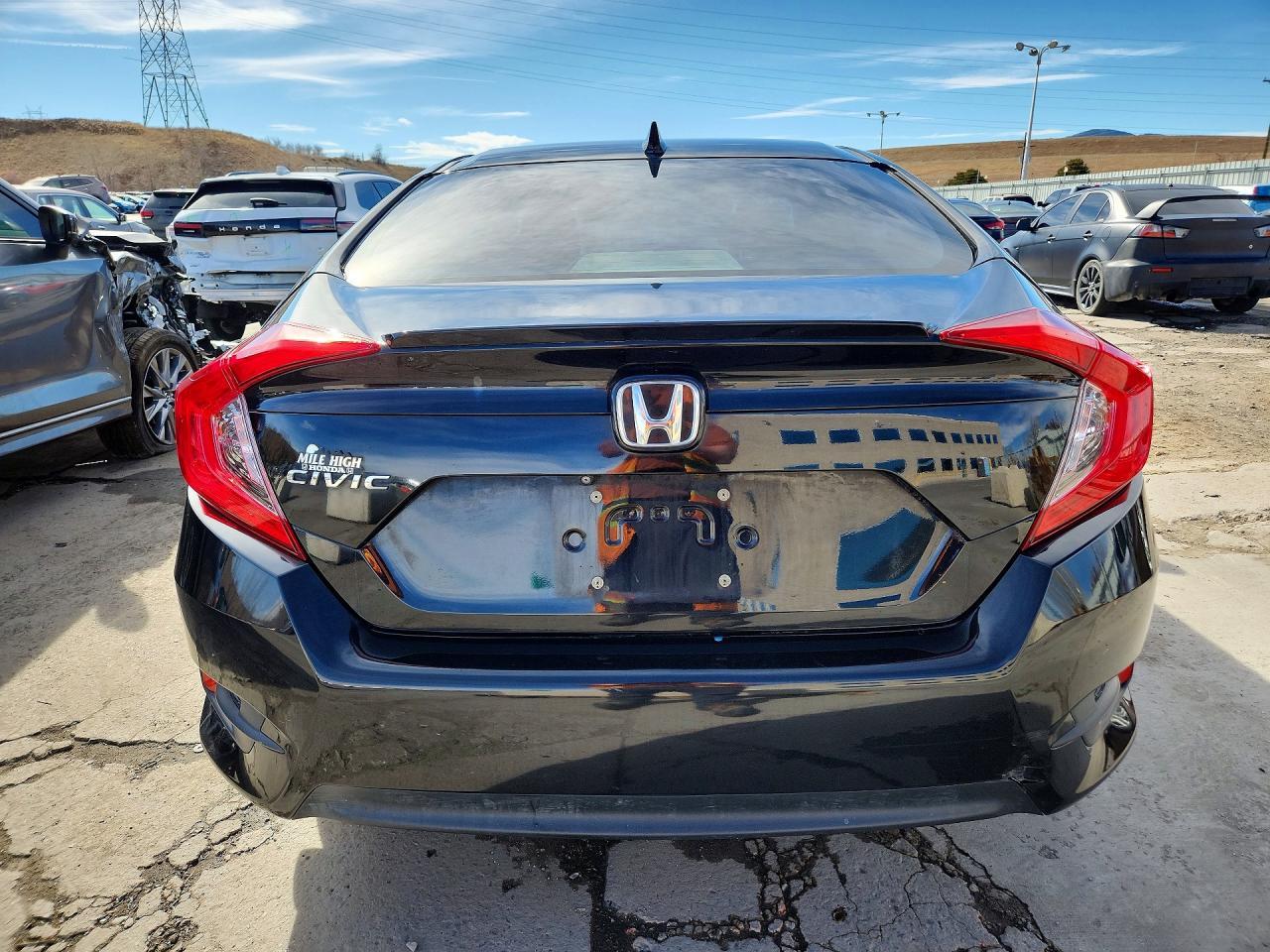 2017 Honda Civic Ex - Image 6