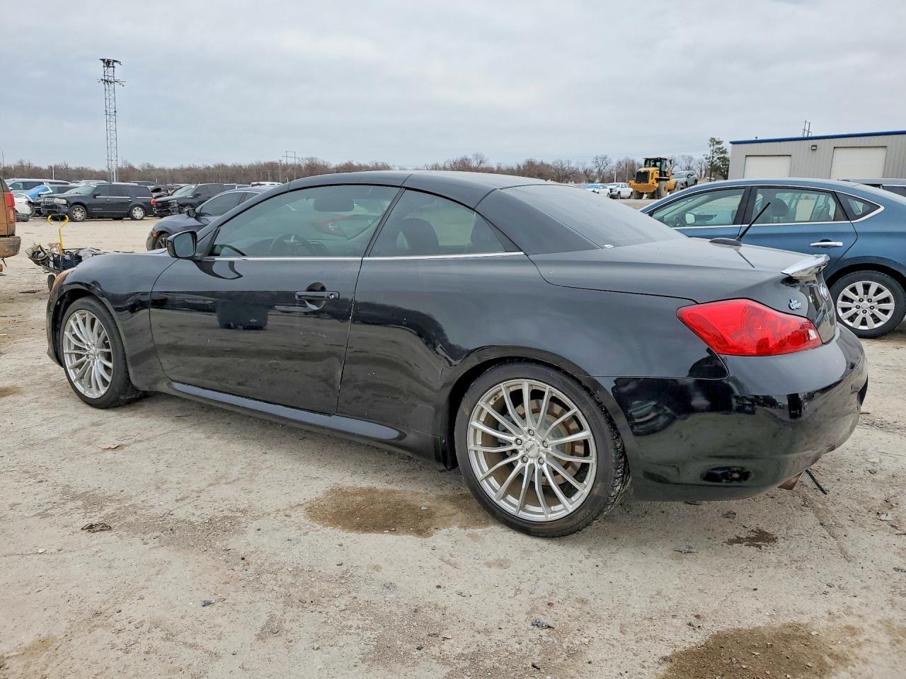 2013 Infiniti G37 Sport - Фото 2