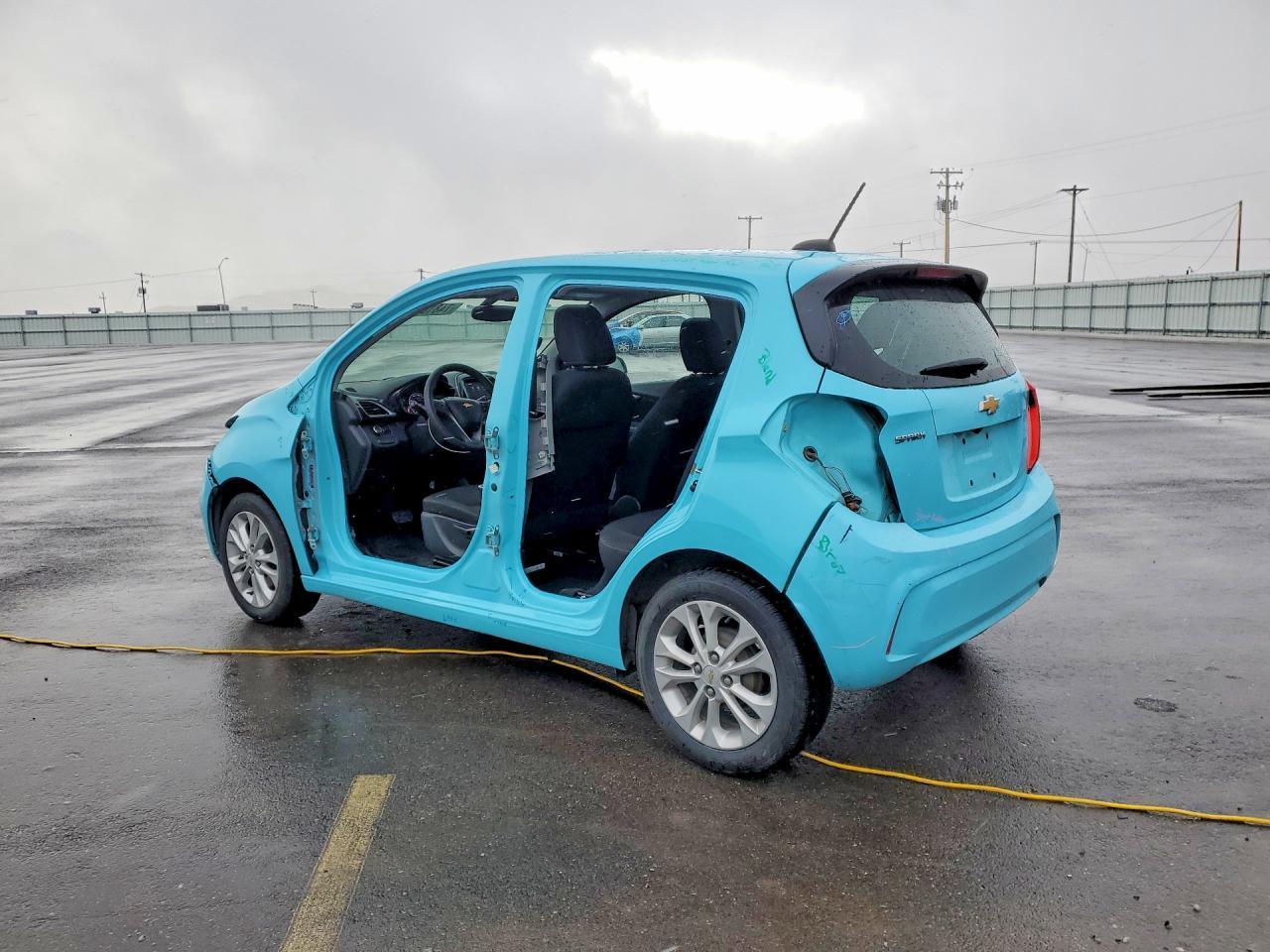 2021 Chevrolet Spark 1Lt - Фото 2