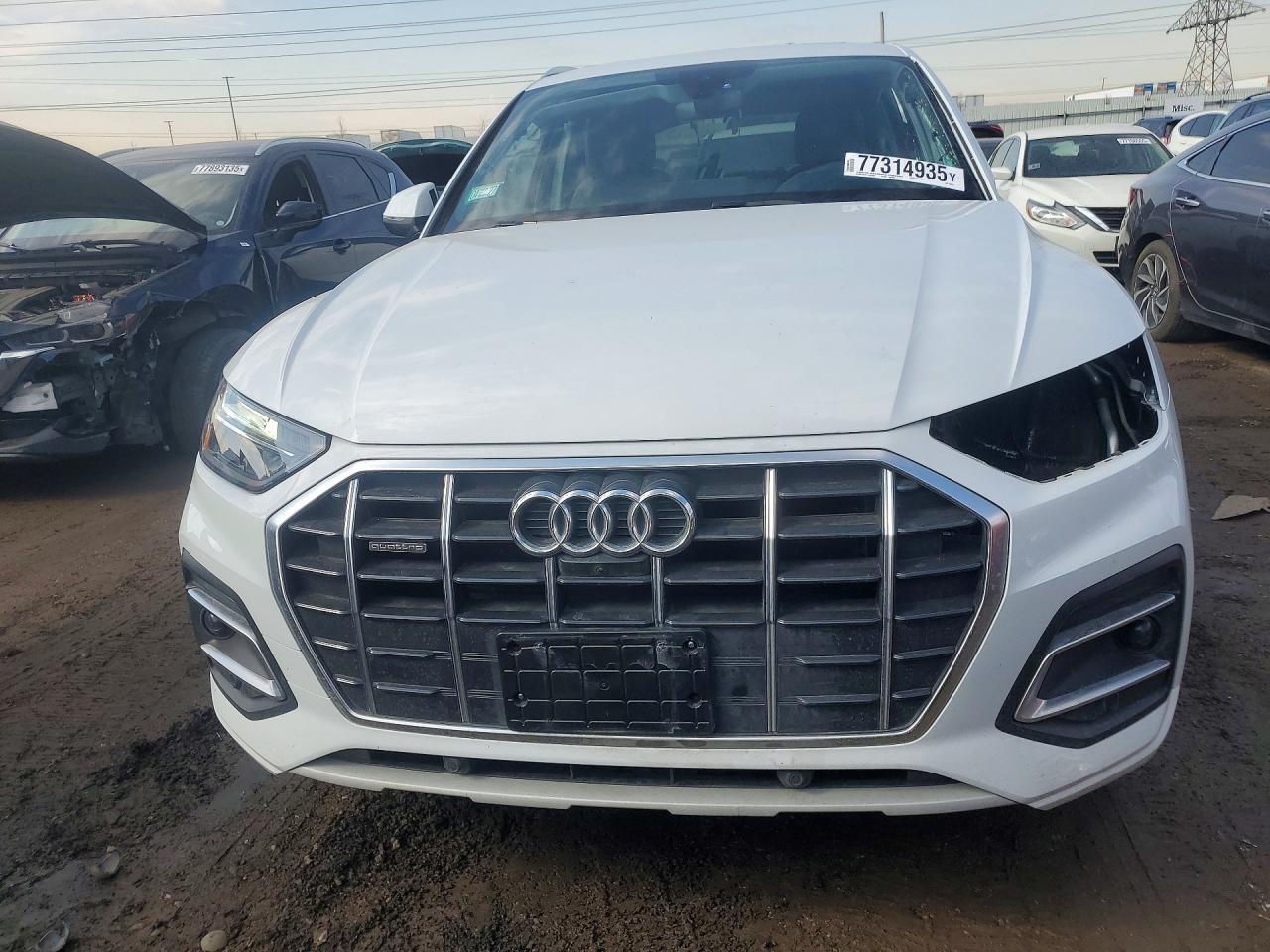 2021 Audi Q5 Premium Plus - Фото 5
