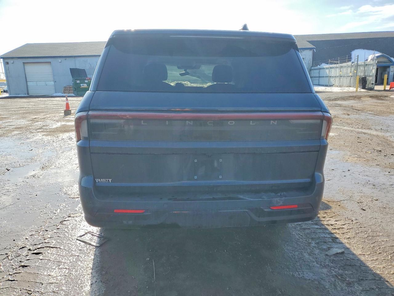 2025 Lincoln Navigator Reserve - Image 6