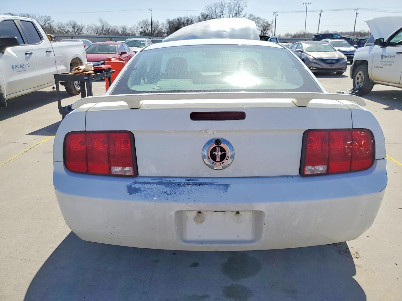 2006 Ford Mustang - Фото 6