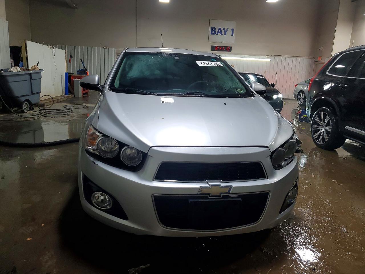 2016 Chevrolet Sonic Lt - Фото 5