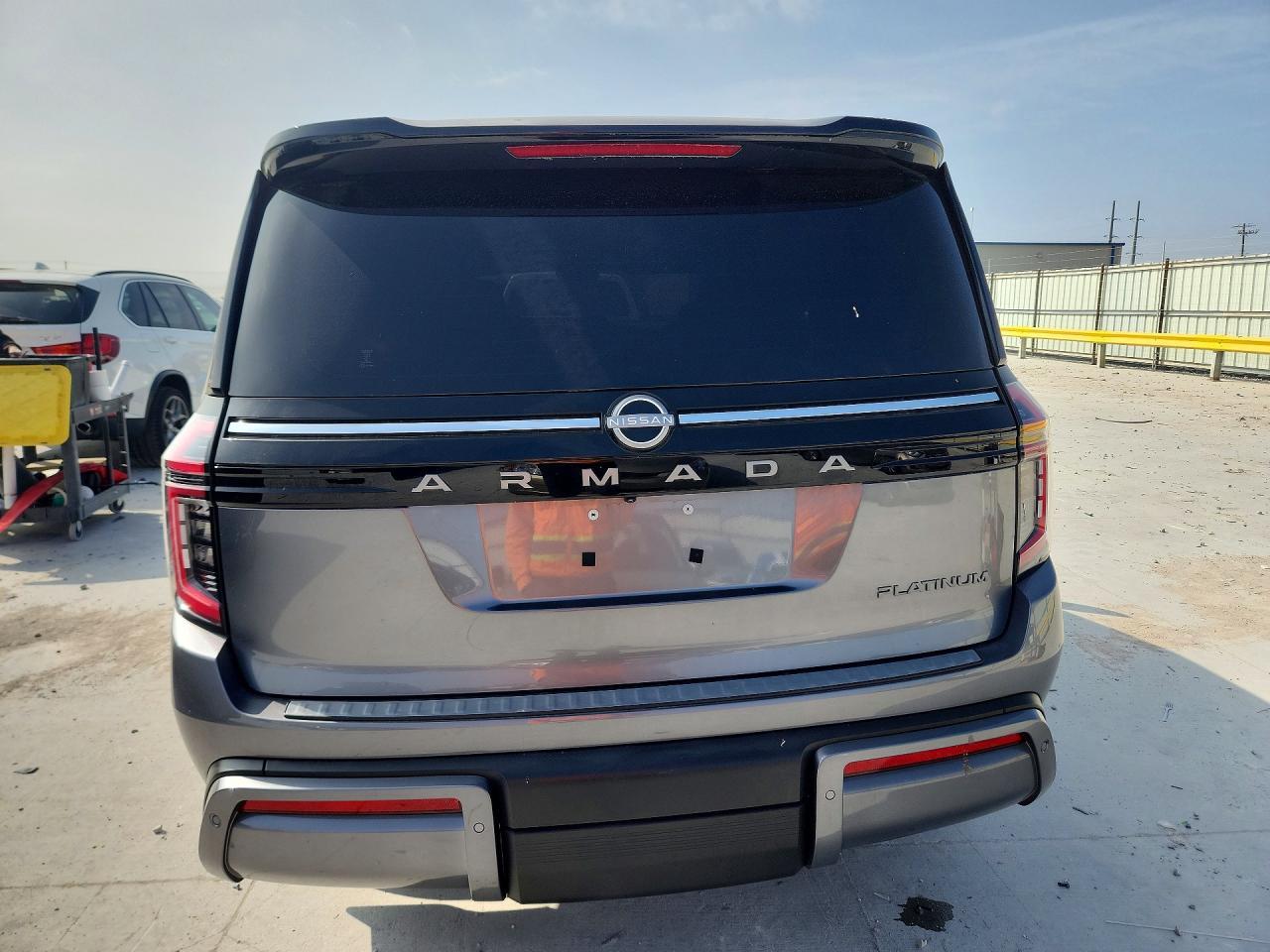 2026 Nissan Armada Platinum - Фото 6