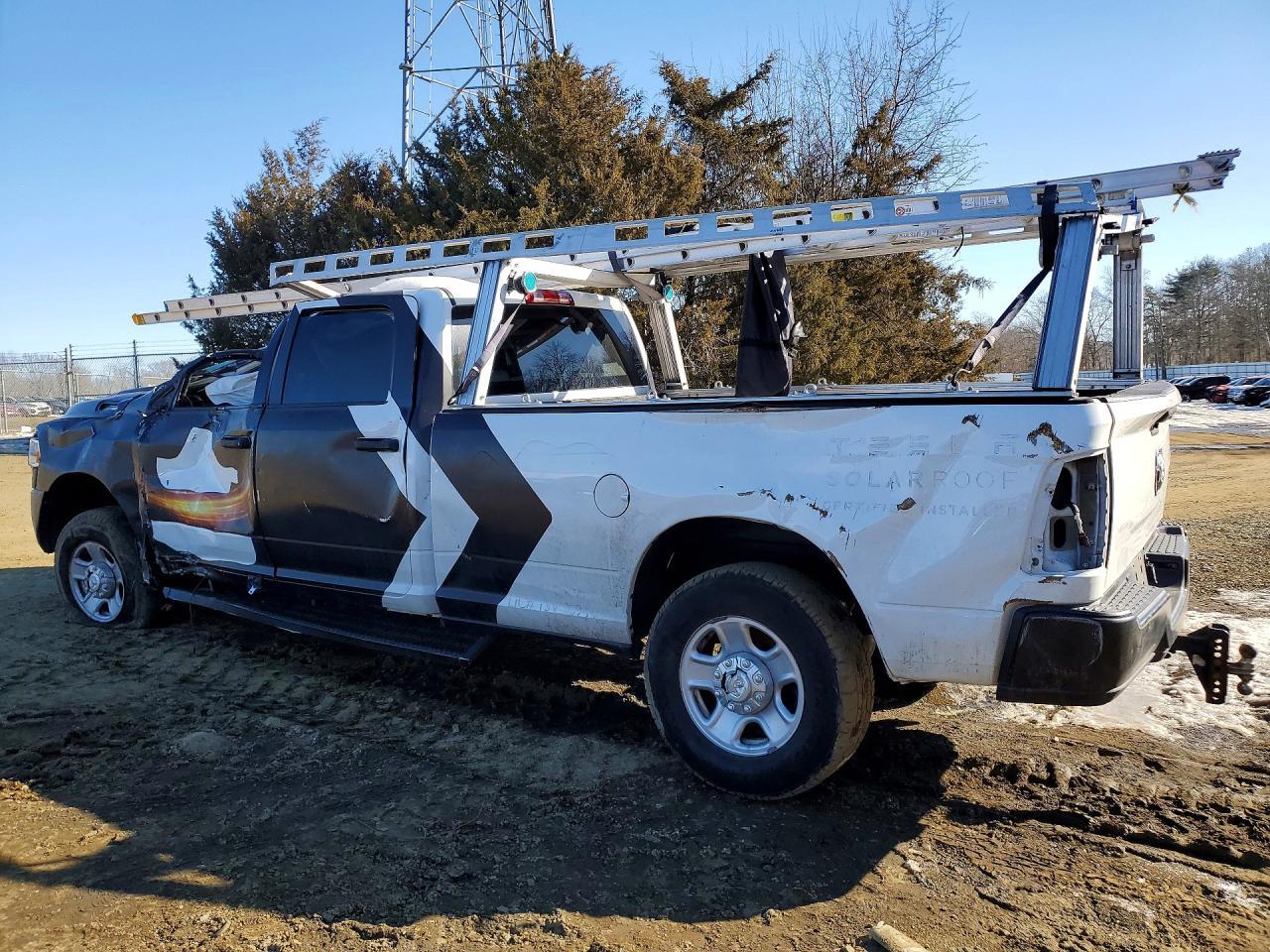 2022 Ram 3500 Tradesman - Image 2