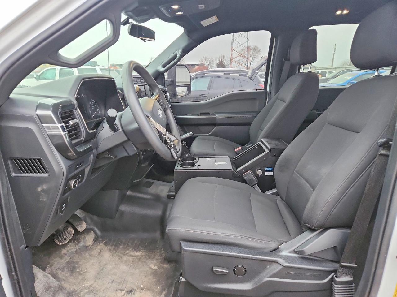 2022 Ford F150 Police Responder - Image 7