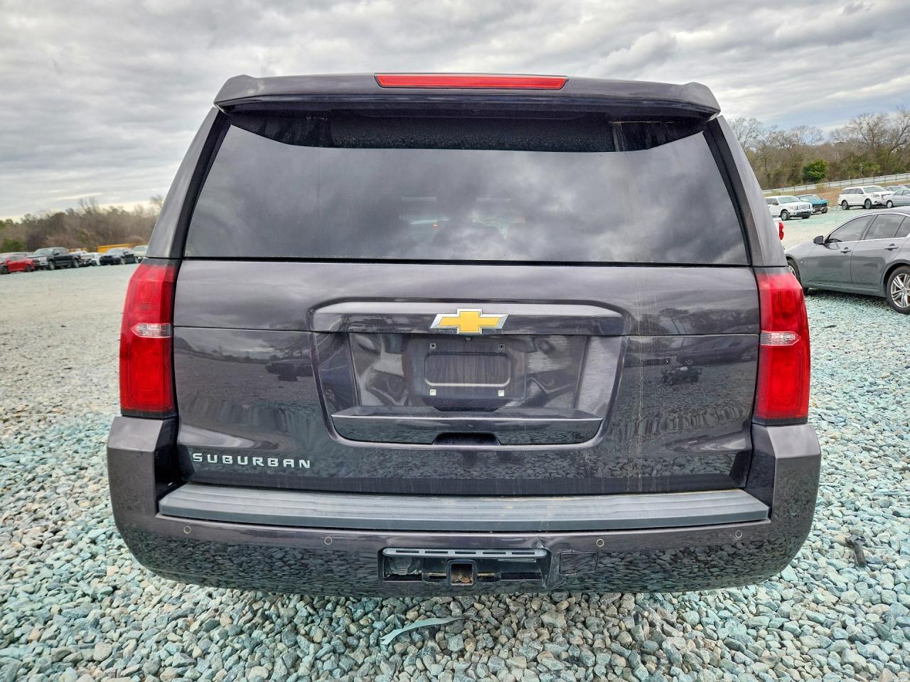 2017 Chevrolet Suburban C1500 Lt - Фото 6