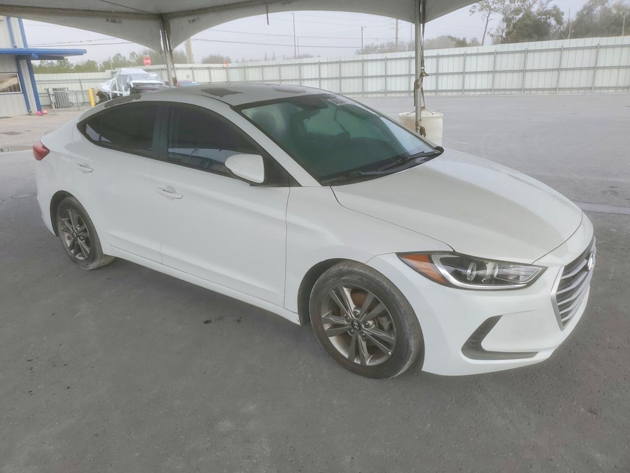 2018 Hyundai Elantra Sel - Фото 4