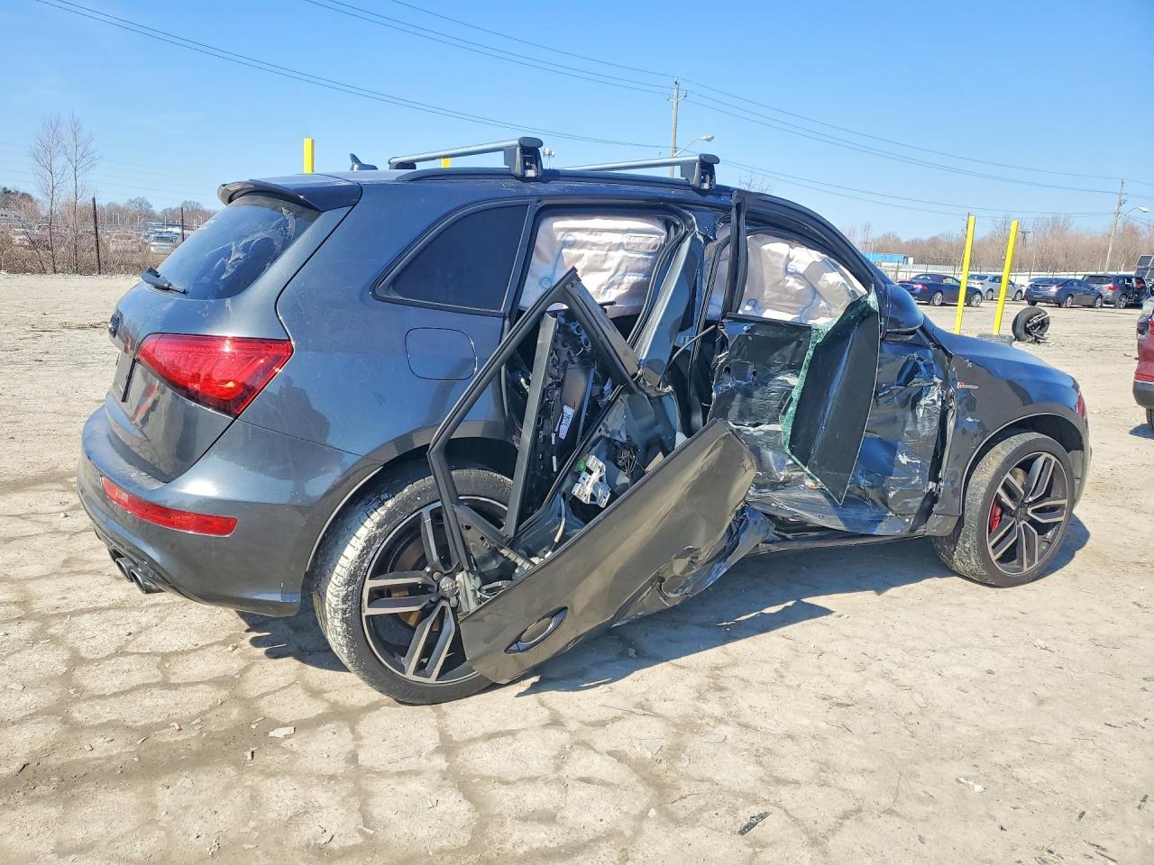 2017 Audi Sq5 Premium Plus - Image 3