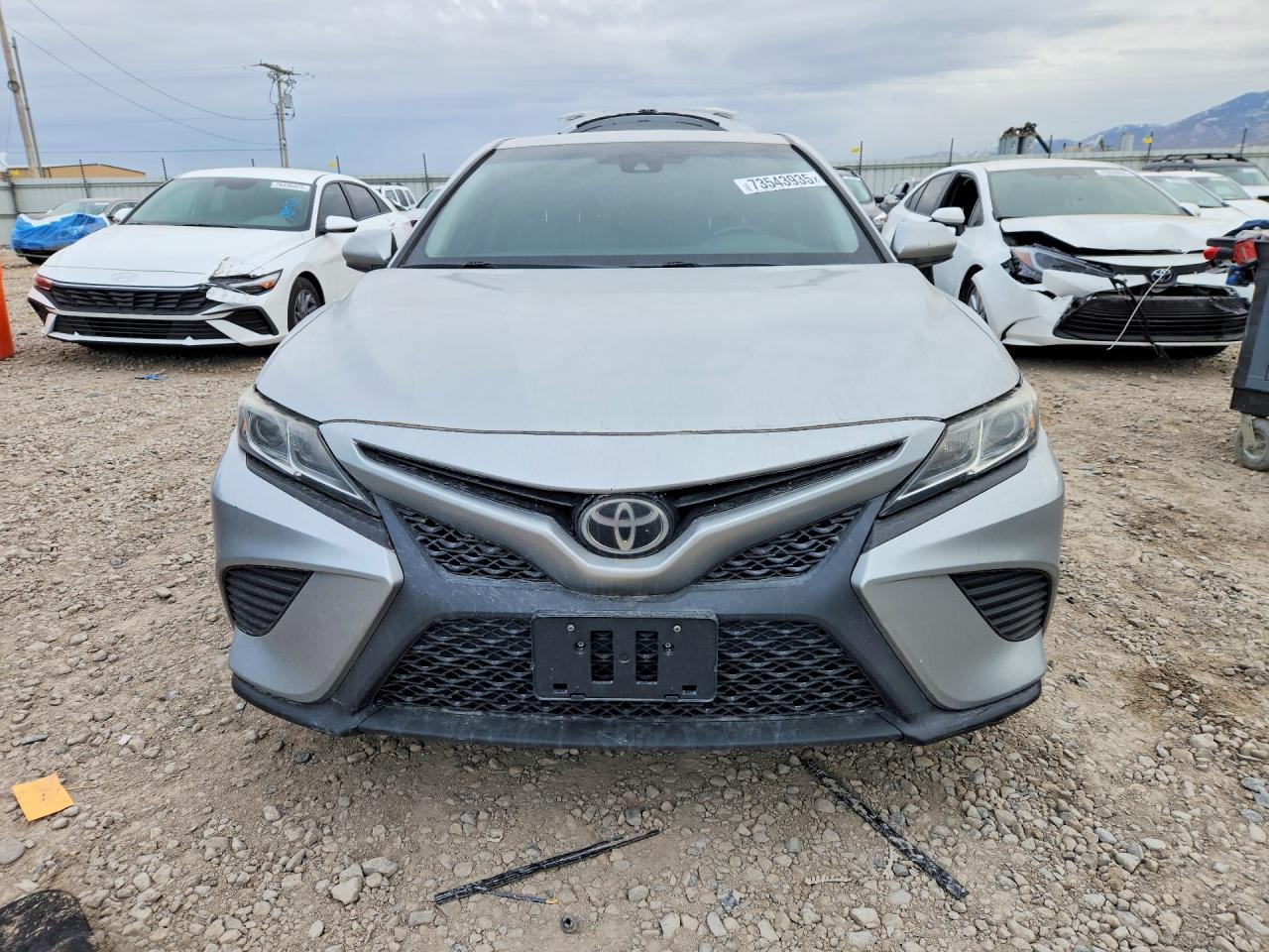 2018 Toyota Camry Se - Image 5