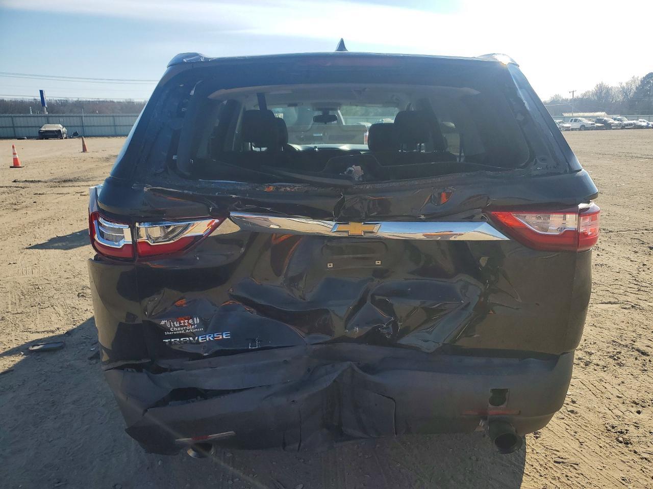 2020 Chevrolet Traverse Ls - Фото 6