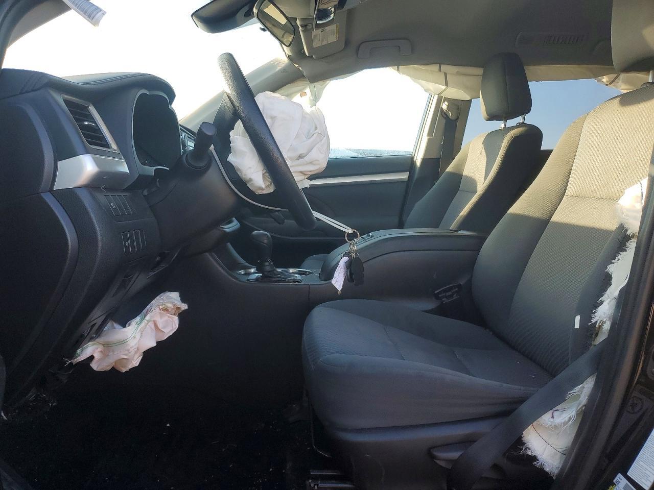 2019 Toyota Highlander Le - Фото 7