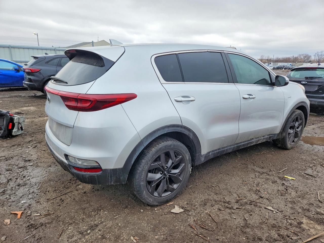 2022 Kia Sportage Lx - Фото 3