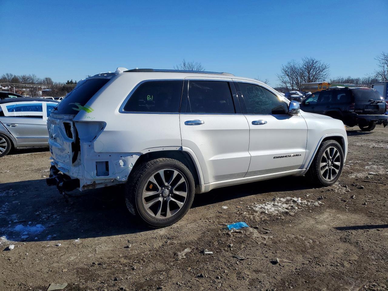 2017 Jeep Grand Cherokee Overland - Фото 3