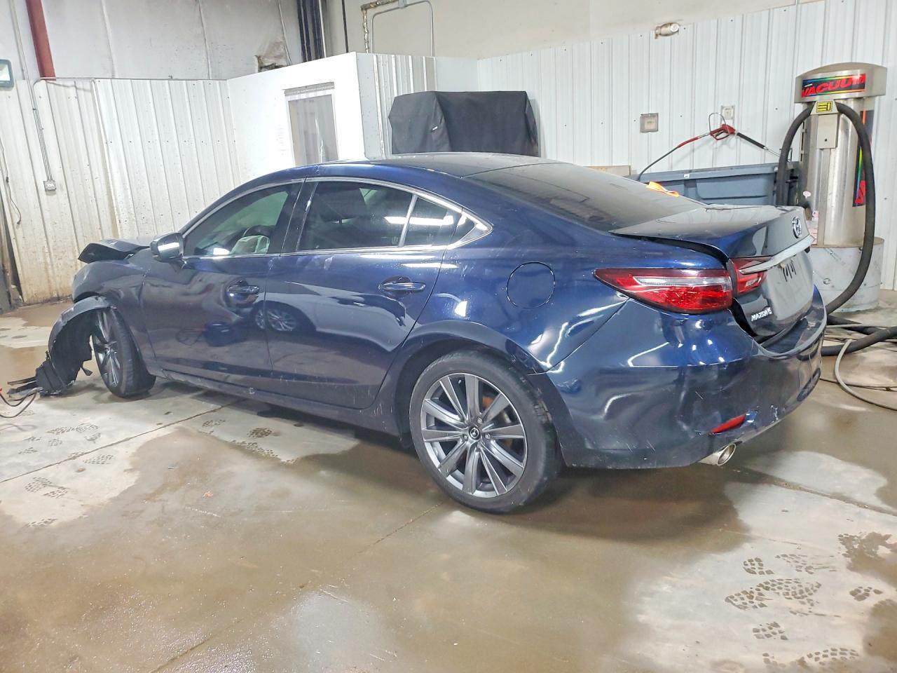 2021 Mazda 6 Touring - Фото 2