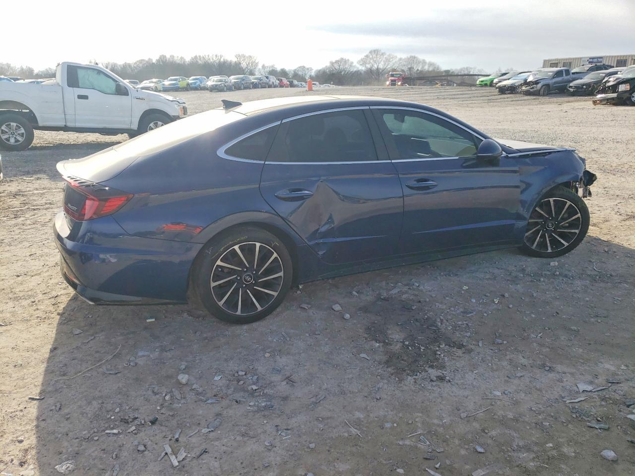 2021 Hyundai Sonata Limited - Image 3