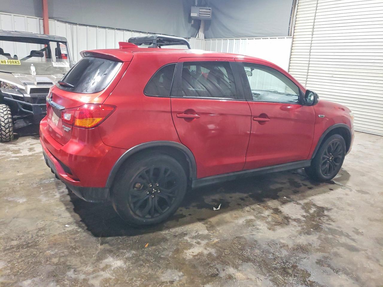 2019 Mitsubishi Outlander Sport Es - Фото 3