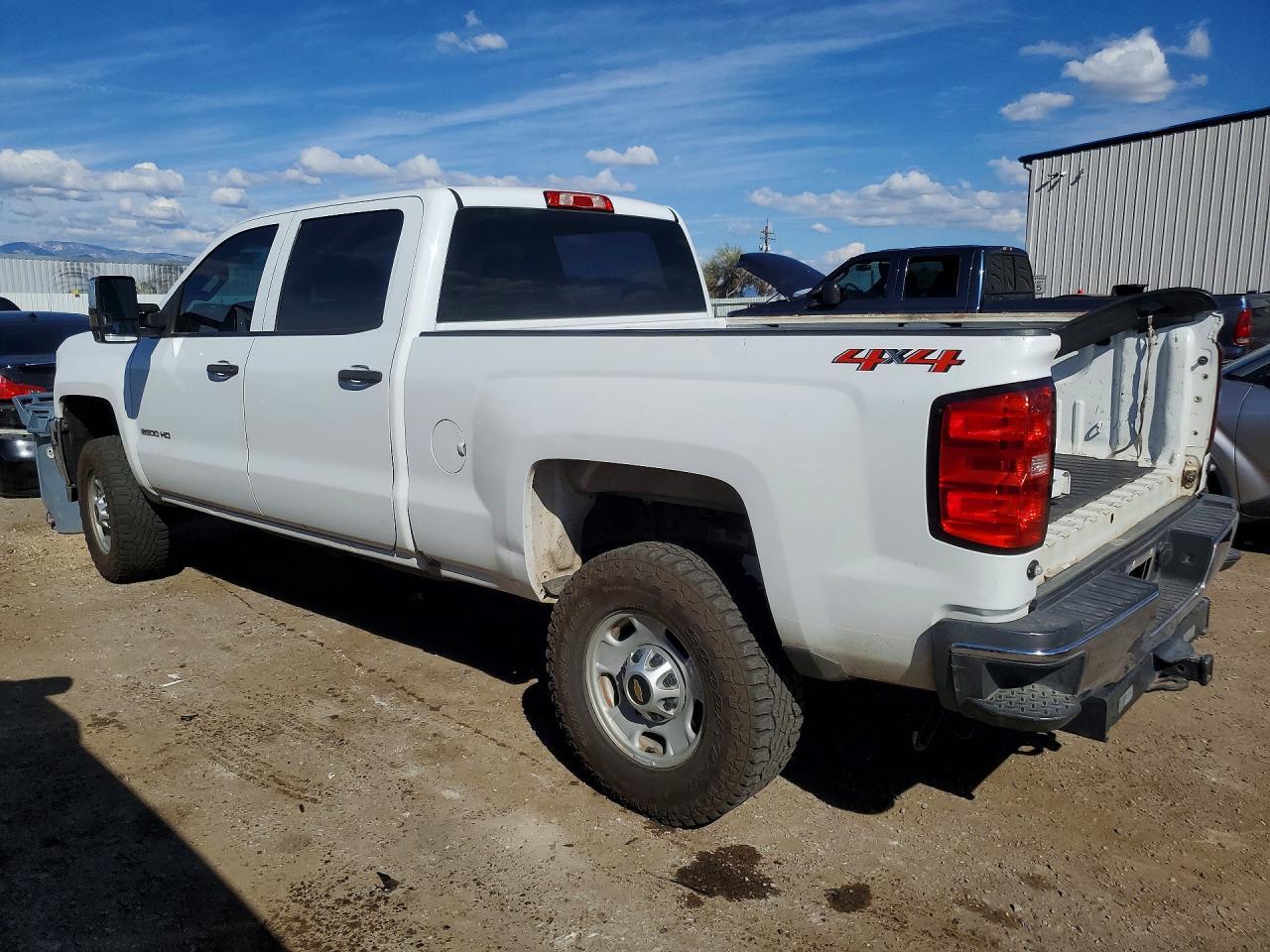 2019 Chevrolet Silverado K2500 Heavy Duty - Фото 2