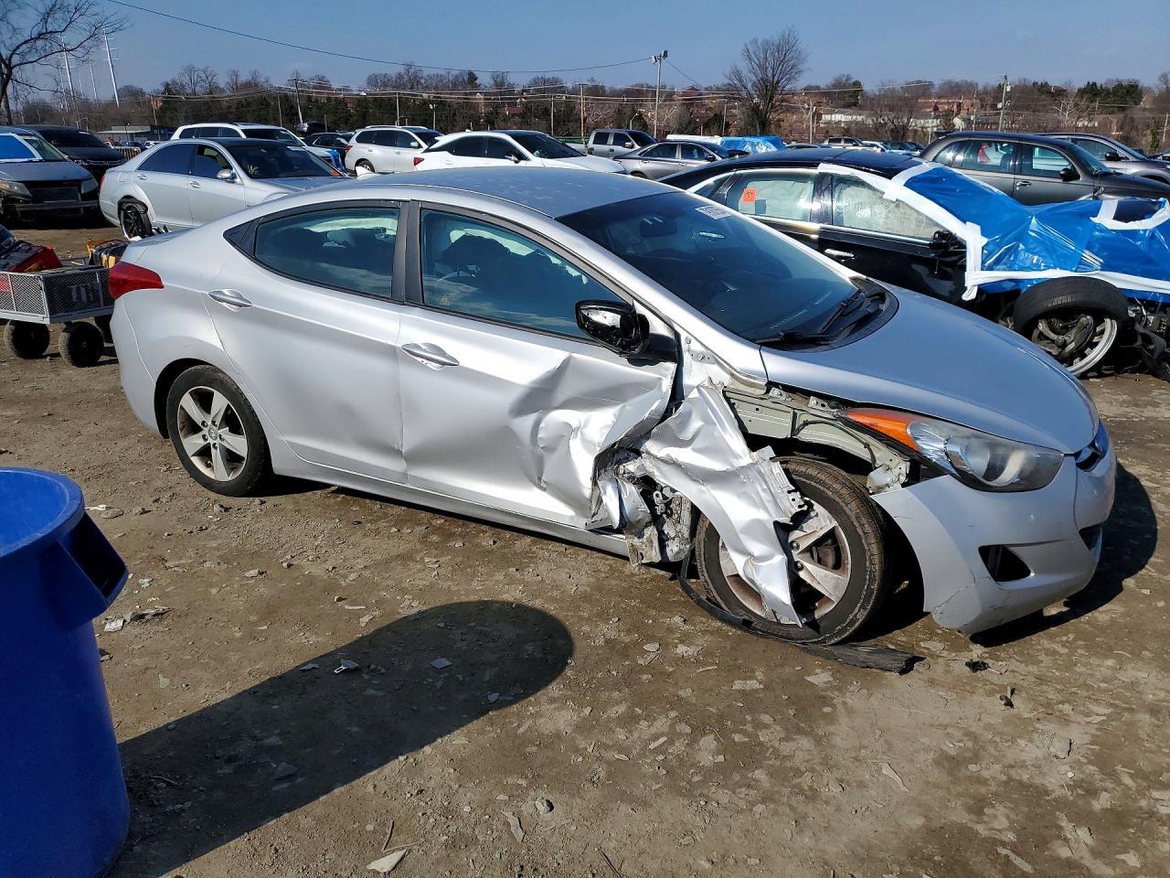 2013 Hyundai Elantra Gls - Фото 4