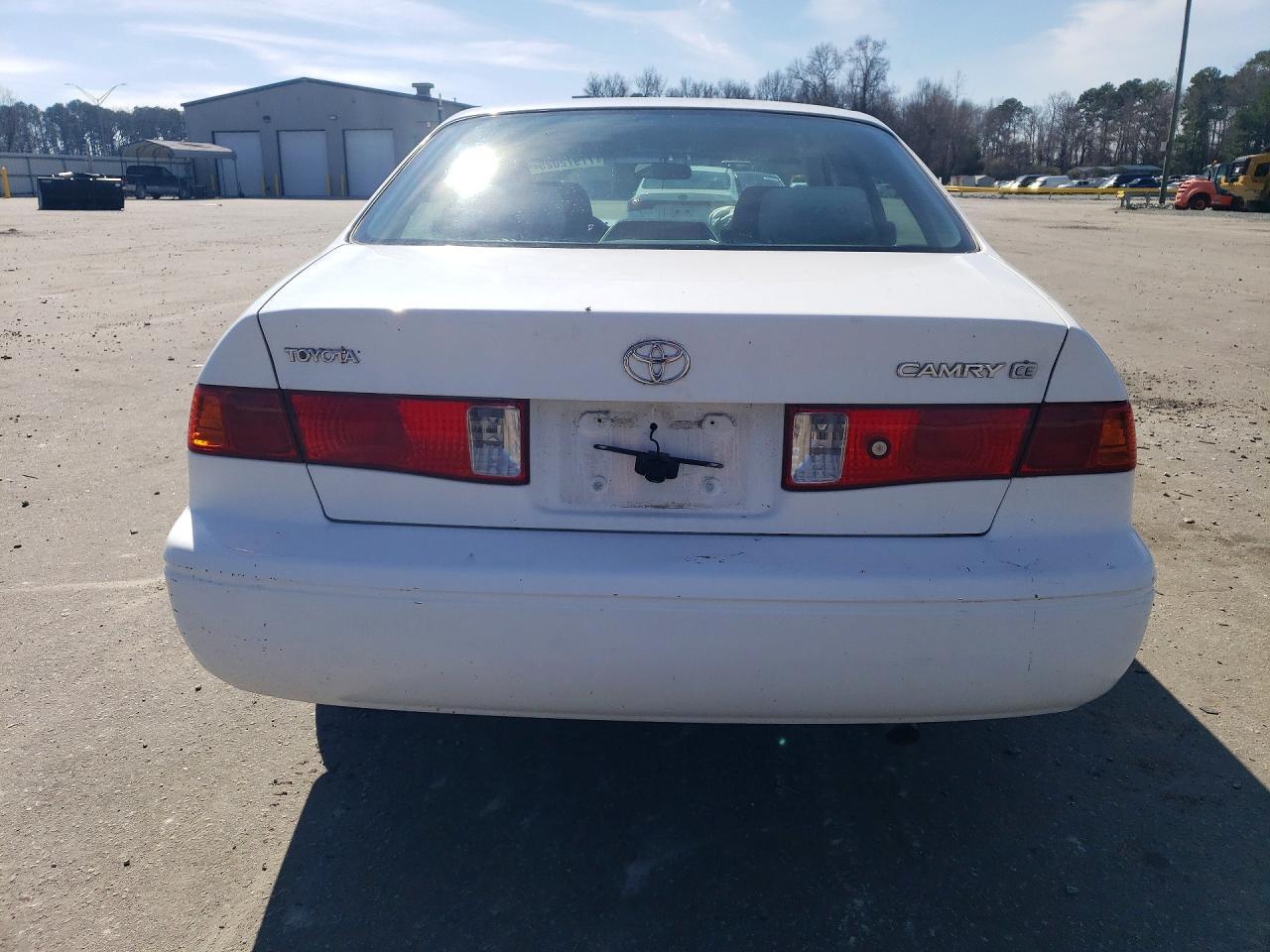 2001 Toyota Camry - Фото 6