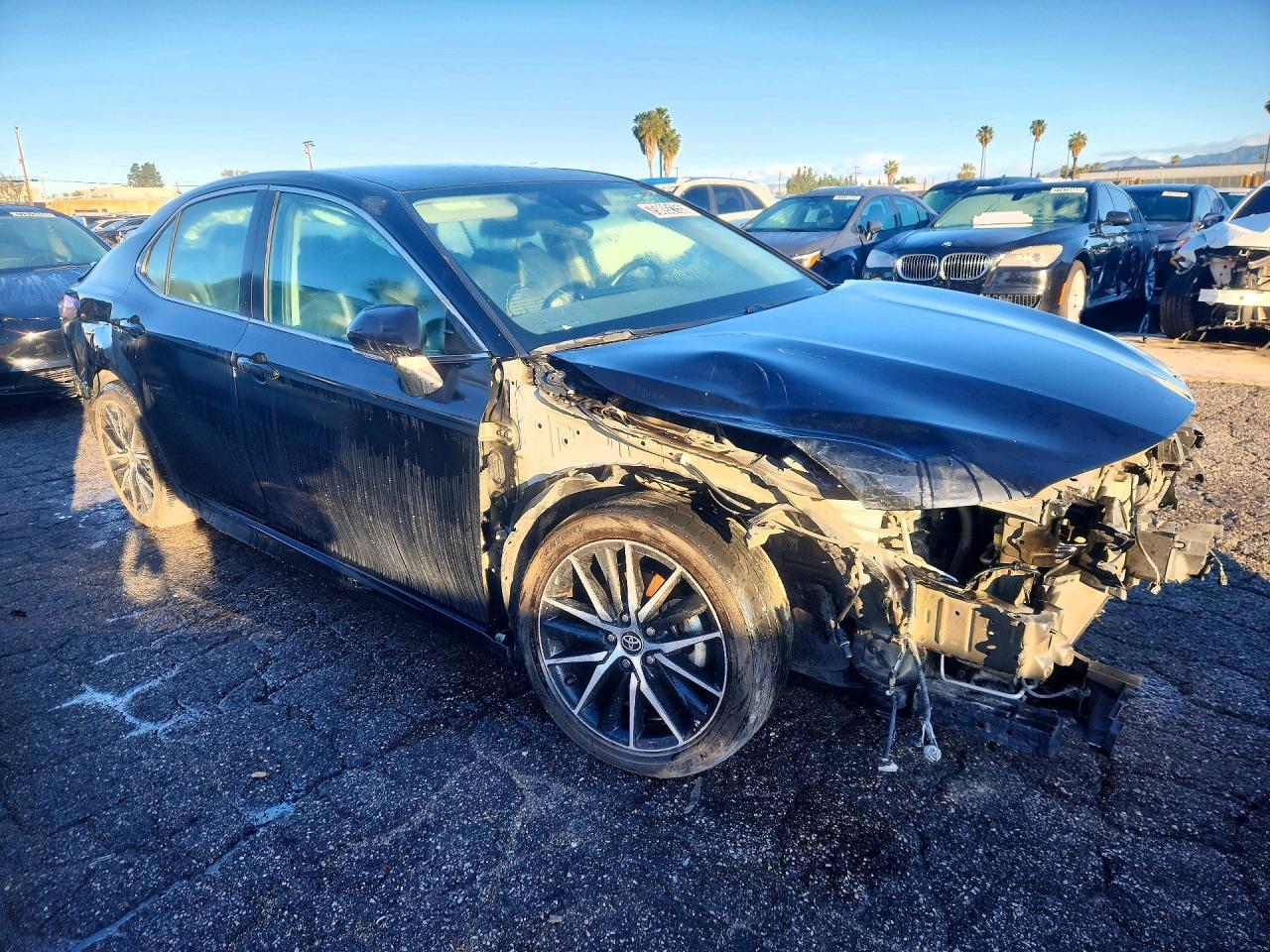 2024 Toyota Camry Se - Image 4